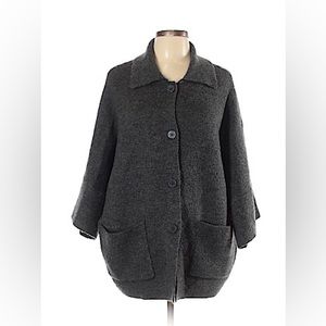 Women’s Large Tahari Sweater